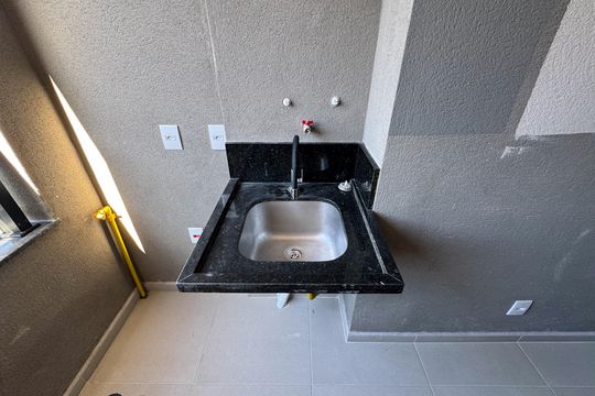 Sacada e área de serviço de apartamento à venda com 2 quartos, 46m² em Paulicéia, São Bernardo do Campo