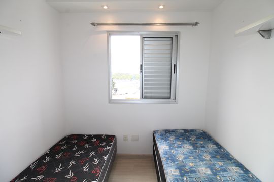 Quarto de apartamento para alugar com 2 quartos, 72m² em Monte Castelo, São José dos Campos