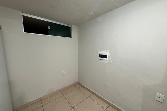 Kitnet/Studio para alugar com 1 quarto, 14m² em Tropical, Contagem