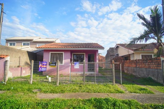 fachada de casa para alugar com 1 quarto, 50m² em Arroio da Manteiga, São Leopoldo