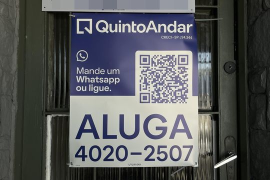 Placa UYLW 549 de casa para alugar com 4 quartos, 240m² em Burgo Paulista, São Paulo