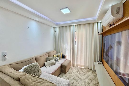 Apartamento à venda com 3 quartos, 65m² em Vila Araguaia, São Paulo
