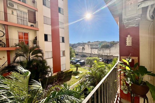 Varanda de apartamento à venda com 3 quartos, 65m² em Vila Araguaia, São Paulo