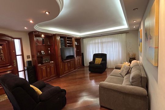 Sala de casa à venda com 4 quartos, 248m² em Cidade Ademar, São Paulo