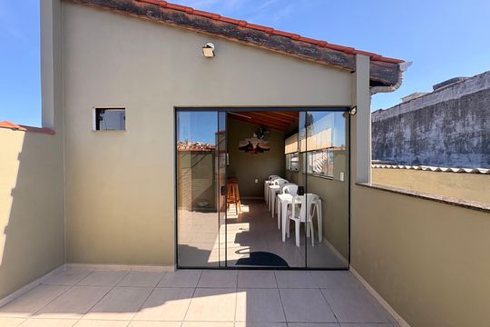 Varanda  de casa à venda com 2 quartos, 150m² em Vila Progresso, Santo André