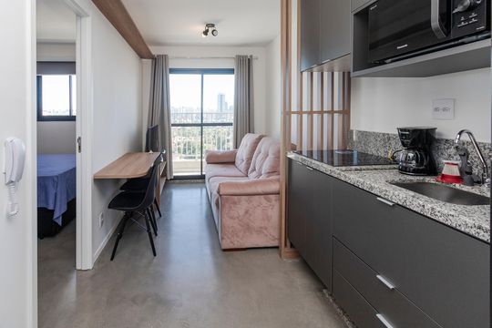 Apartamento para alugar com 1 quarto, 30m² em Santo Amaro, São Paulo