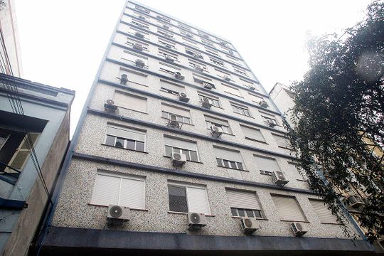 Fachada de apartamento à venda com 2 quartos, 88m² em Centro Histórico, Porto Alegre