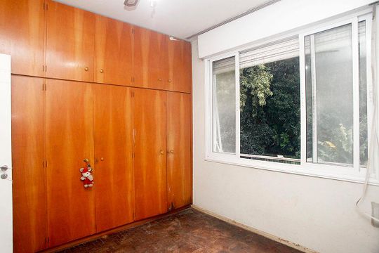 Quarto 1 de apartamento à venda com 2 quartos, 88m² em Centro Histórico, Porto Alegre