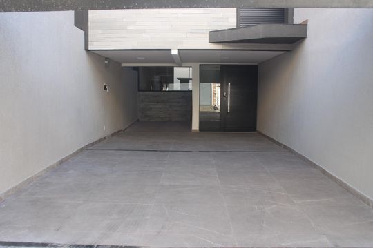 Garagem de casa à venda com 3 quartos, 180m² em Campestre, São Caetano do Sul