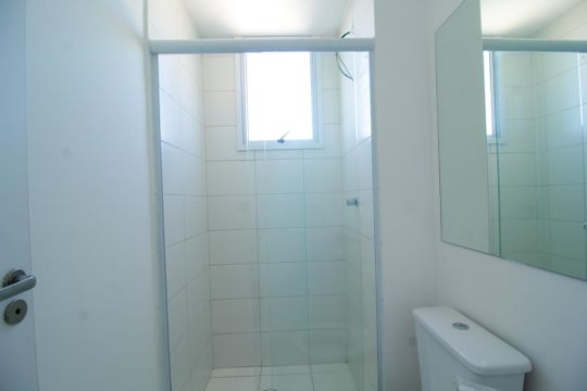 Banheiro de apartamento à venda com 2 quartos, 43m² em Jardim Cidade Pirituba, São Paulo