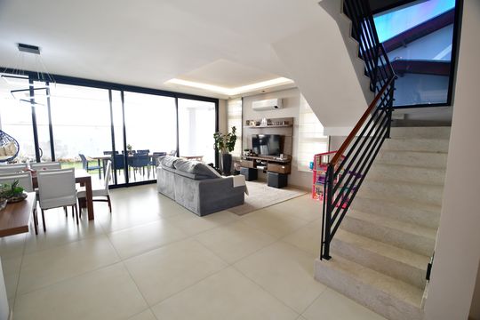 Sala de casa à venda com 4 quartos, 300m² em Parque Alto Taquaral, Campinas