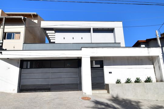 Fachada de casa à venda com 4 quartos, 300m² em Parque Alto Taquaral, Campinas