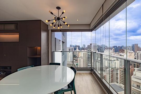 Varanda de apartamento à venda com 2 quartos, 83m² em Itaim Bibi, São Paulo