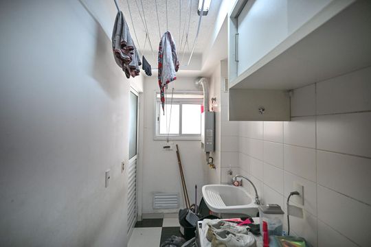 Área de Serviço  de apartamento à venda com 3 quartos, 97m² em Vila Prel, São Paulo