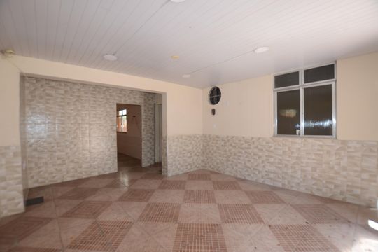 Sala de casa à venda com 4 quartos, 416m² em Jardim Sulacap, Rio de Janeiro