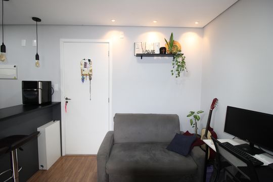 Sala de apartamento para alugar com 1 quarto, 24m² em Vila Campanela, São Paulo