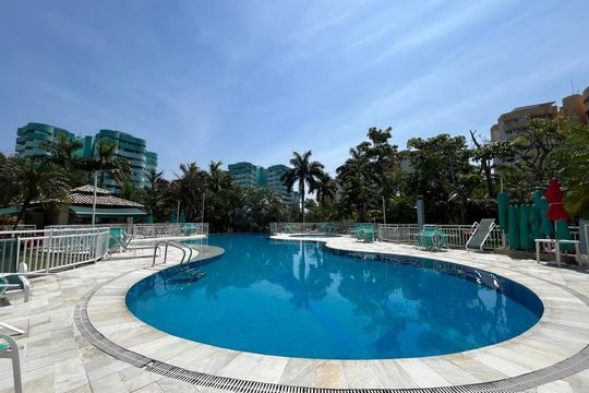 Área comum - Piscina de apartamento à venda com 2 quartos, 77m² em Barra Olímpica, Rio de Janeiro