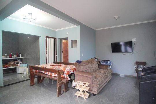 Sala de casa à venda com 2 quartos, 90m² em Vicentina, São Leopoldo