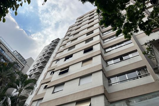 Fachada do Prédio de apartamento para alugar com 3 quartos, 140m² em Perdizes, São Paulo