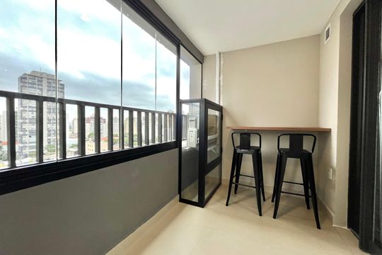 Varanda de kitnet/studio à venda com 1 quarto, 30m² em Vila Clementino, São Paulo