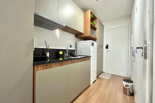 Cozinha de apartamento à venda com 1 quarto, 30m² em Vila Clementino, São Paulo