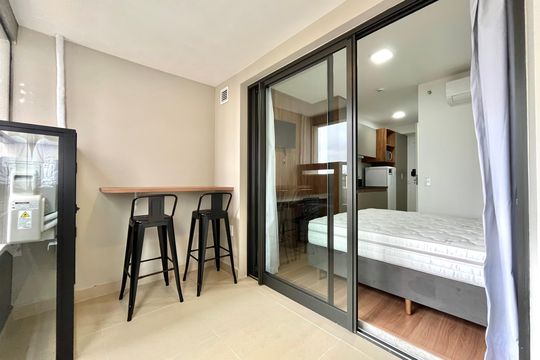 Varanda de kitnet/studio à venda com 1 quarto, 30m² em Vila Clementino, São Paulo