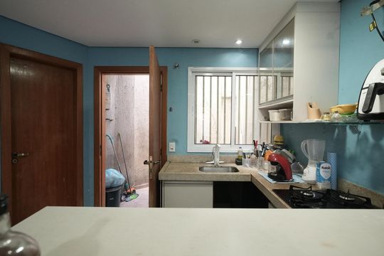 Cozinha de casa à venda com 1 quarto, 60m² em Vila Gilda, Santo André