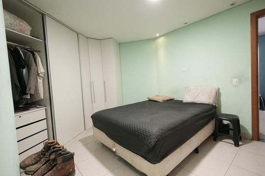 Quarto Suíte de casa à venda com 1 quarto, 60m² em Vila Gilda, Santo André
