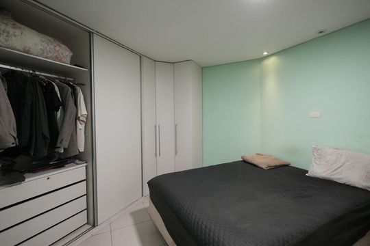 Quarto Suíte de casa à venda com 1 quarto, 60m² em Vila Gilda, Santo André