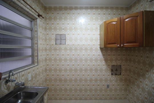 Cozinha de apartamento à venda com 2 quartos, 56m² em Navegantes, Porto Alegre
