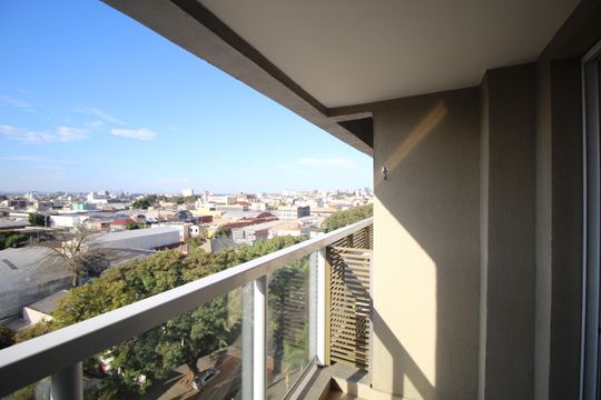 Sacada de apartamento para alugar com 2 quartos, 64m² em São Geraldo, Porto Alegre