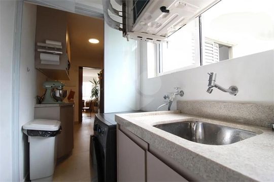 Apartamento à venda com 2 quartos, 60m² em Vila Olímpia, São Paulo