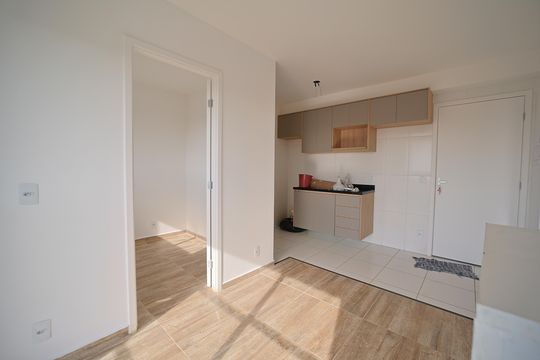 Sala de apartamento para alugar com 2 quartos, 40m² em Jardim Maringa, São Paulo