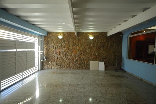 Garagem  de casa à venda com 3 quartos, 221m² em Vila Jordanopolis, São Bernardo do Campo