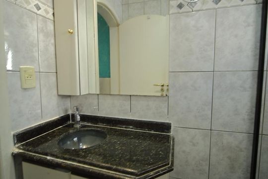 Banheiro da Suíte  de casa à venda com 3 quartos, 221m² em Vila Jordanopolis, São Bernardo do Campo