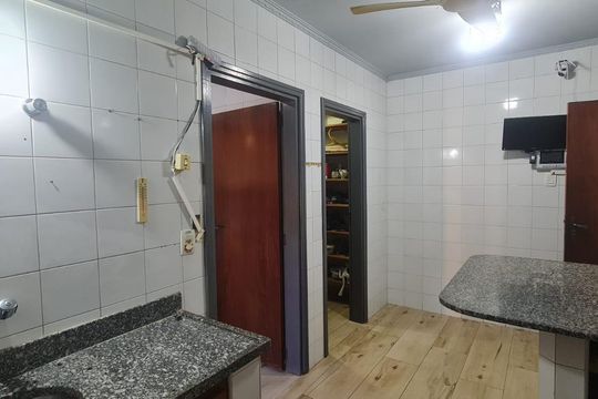 Cozinha de casa à venda com 5 quartos, 261m² em Jardim Proença, Campinas