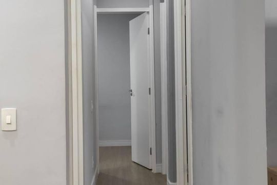 Corredor de apartamento para alugar com 3 quartos, 65m² em Centro, Jundiaí