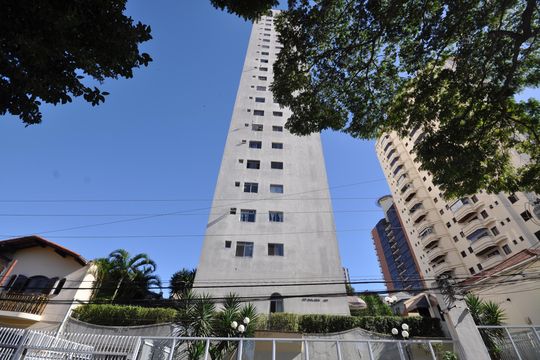 Fachada de apartamento para alugar com 2 quartos, 65m² em Vila Guilherme, São Paulo