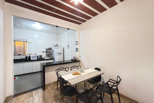 Copa de casa para alugar com 3 quartos, 65m² em Bela Vista, Contagem