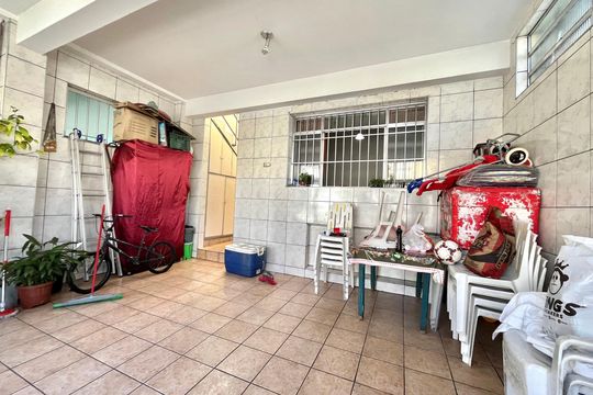 Garagem Casa 2 de casa à venda com 5 quartos, 250m² em Cidade Ademar, São Paulo