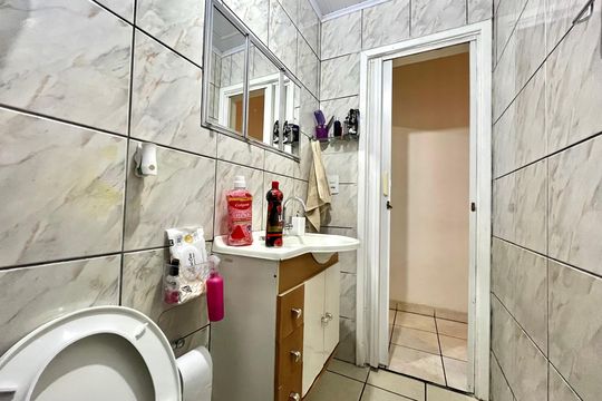 Banheiro Casa 1 de casa à venda com 5 quartos, 250m² em Cidade Ademar, São Paulo