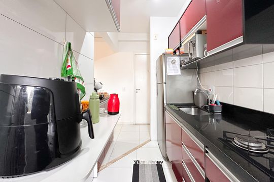 Cozinha de apartamento à venda com 2 quartos, 52m² em Nova Petrópolis, São Bernardo do Campo
