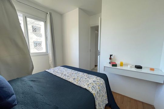 Quarto 1 de apartamento à venda com 2 quartos, 33m² em Jardim Celeste, São Paulo