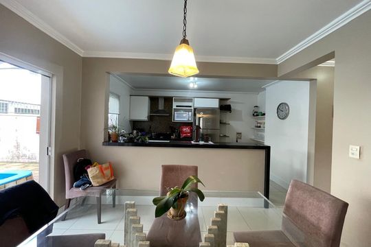 Casa para alugar com 3 quartos, 240m² em Cristo Rei, São Leopoldo