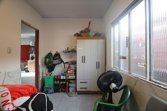 Quarto 3 de casa à venda com 3 quartos, 150m² em Guajuviras, Canoas