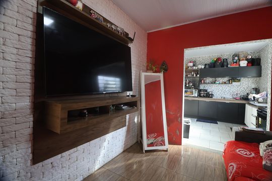 Sala de casa à venda com 3 quartos, 150m² em Guajuviras, Canoas