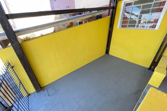 Garagem de casa à venda com 2 quartos, 90m² em Jardim Alvorada (zona Oeste), São Paulo