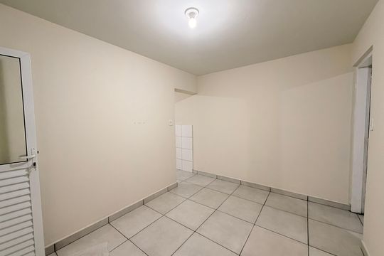 Casa para alugar com 1 quarto, 50m² em Jardim Estadio, Jundiaí