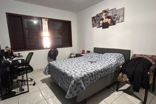 Quarto de casa à venda com 3 quartos, 138m² em Vila Adelaide Perella, Guarulhos