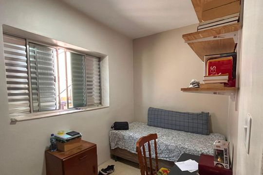Quarto de casa à venda com 3 quartos, 138m² em Vila Adelaide Perella, Guarulhos